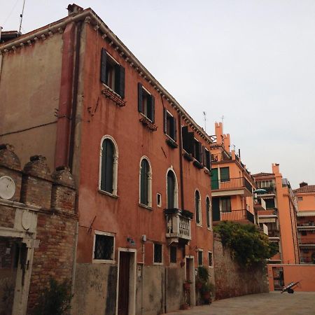 Locazione Turistica Corte Vecchia Veneţia Exterior foto